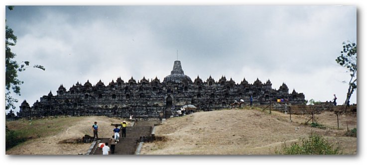 ボロブドゥール寺院(1)(ユネスコ世界遺産)：ジャワの寺院(遺跡)：インドネシア